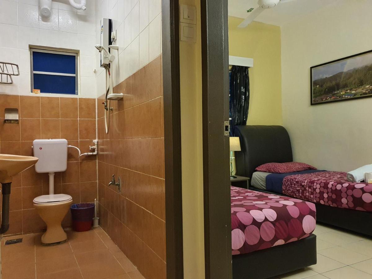 Fathers Guesthouse Танах-Рата Екстер'єр фото